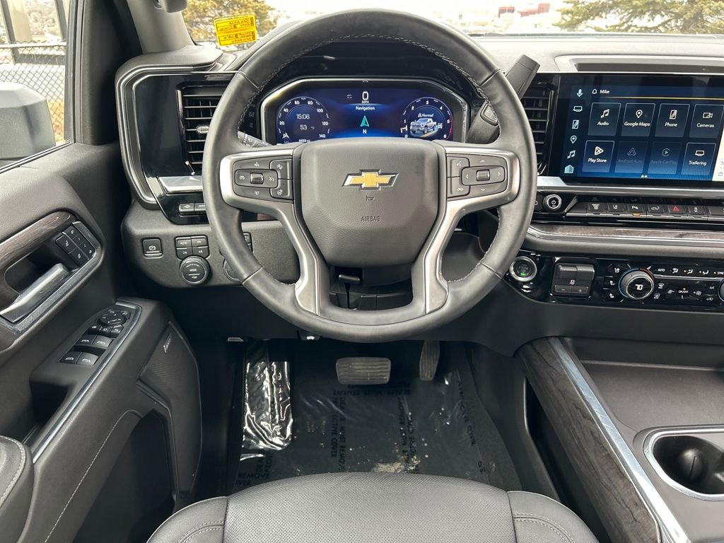 Used 2025 Chevrolet Silverado 3500 LTZ w/ LTZ Plus Package image 25