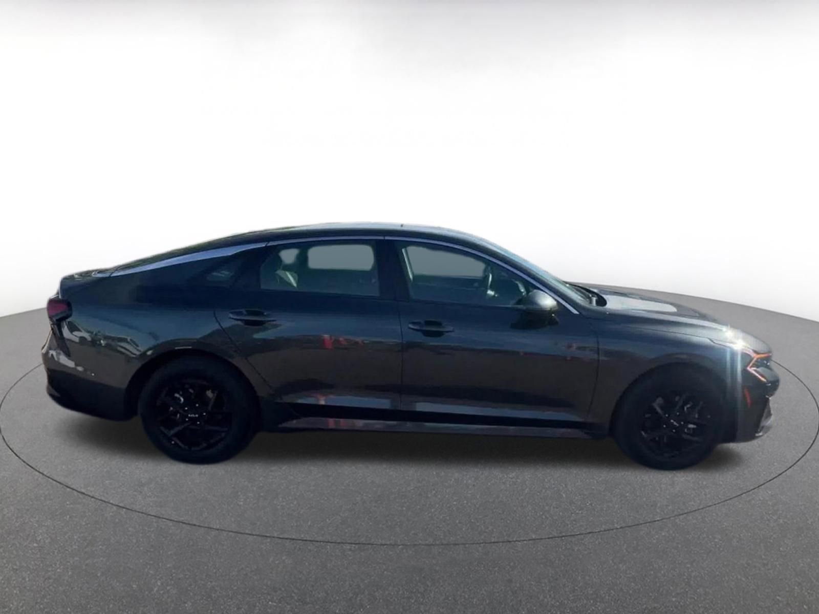 Used 2025 Kia K5 LXS FWD image 16