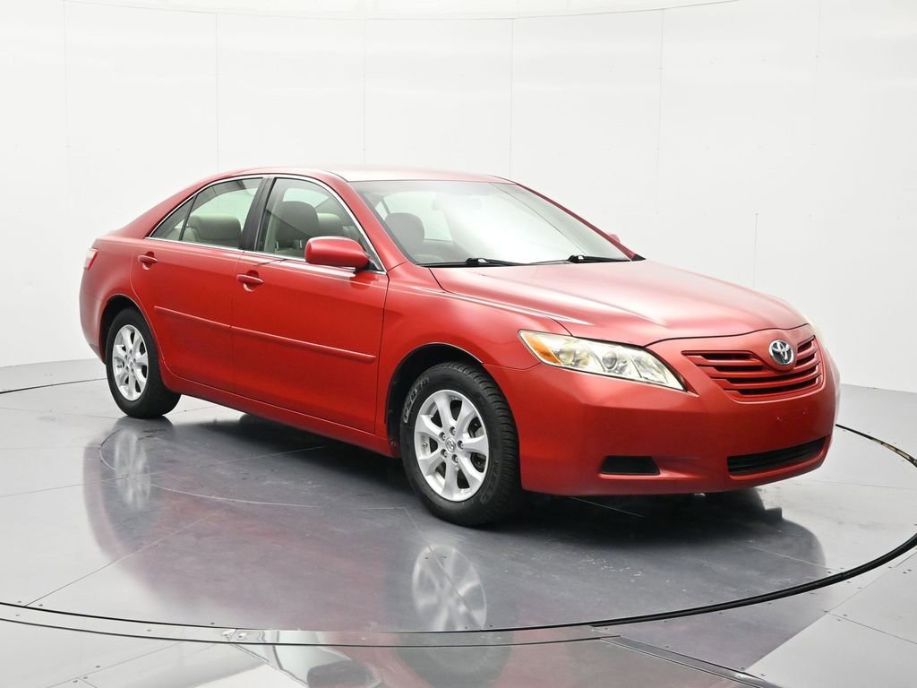 Used 2009 Toyota Camry LE FWD image 3