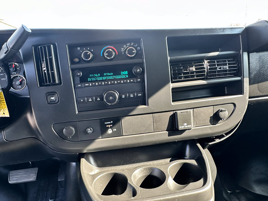 Used 2025 GMC Savana 2500 w/ Driver Convenience Package RWD image 31