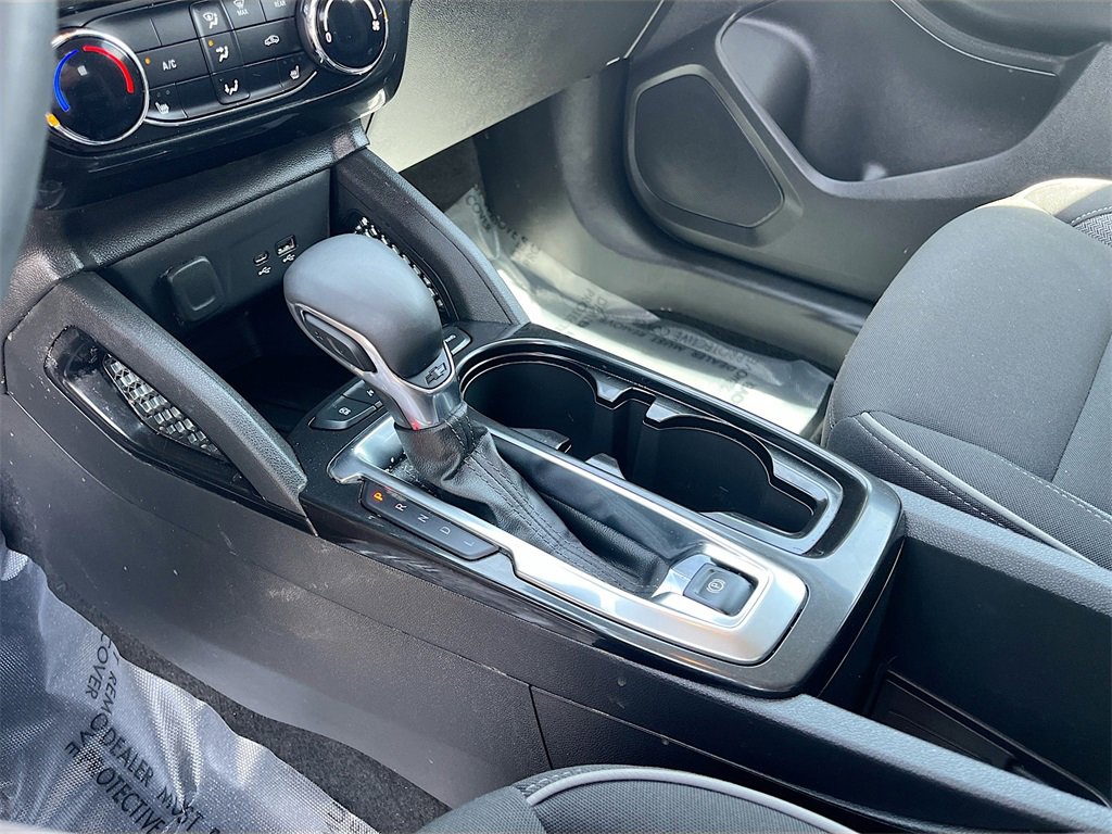 Used 2024 Chevrolet TrailBlazer LT w/ LT Cold Weather Package image 16