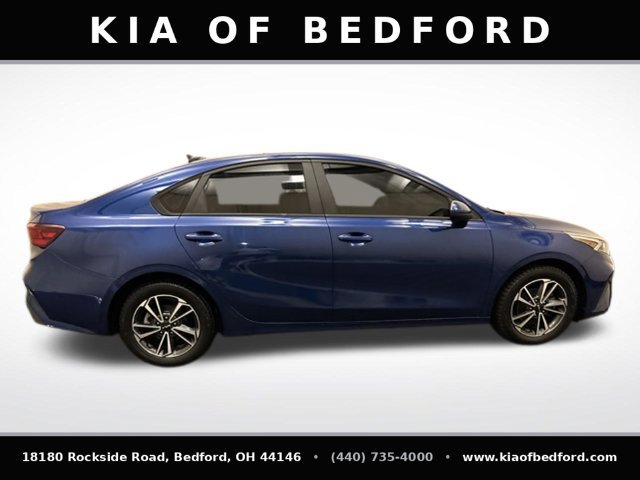 Used 2022 Kia Forte LXS FWD image 4