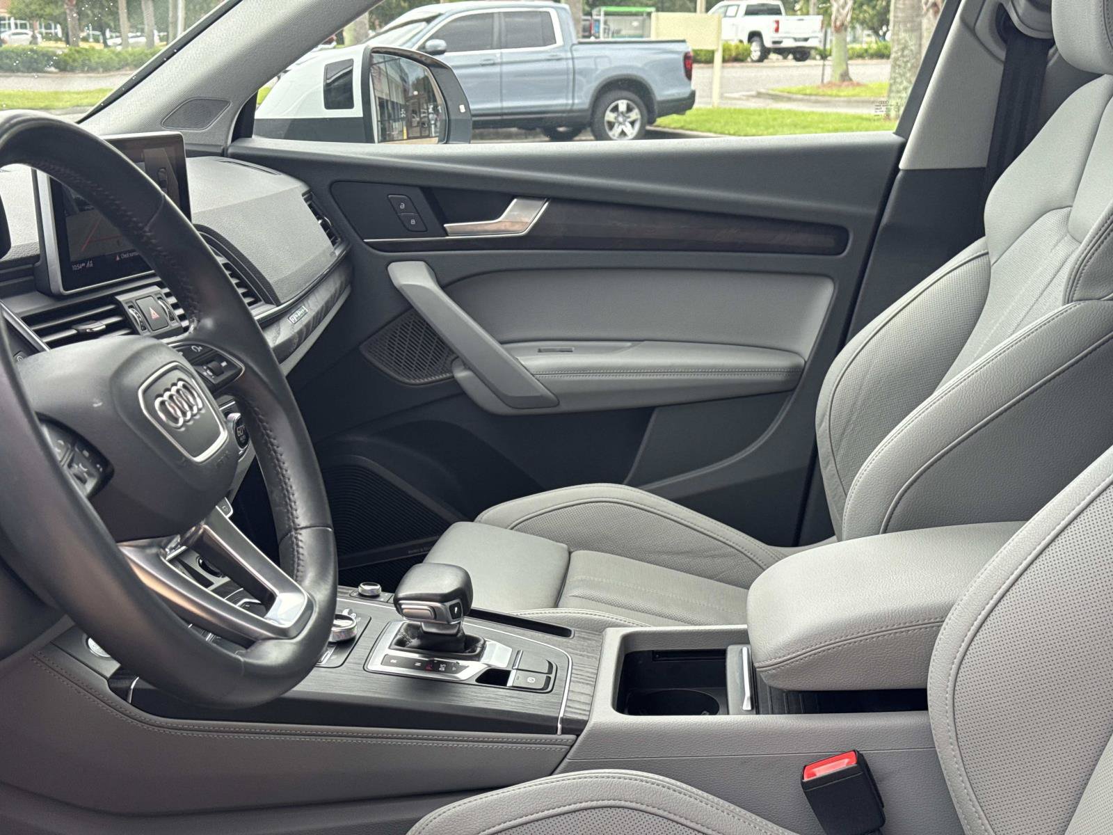 Used 2020 Audi Q5 Prestige w/ Prestige Package AWD/4WD image 14