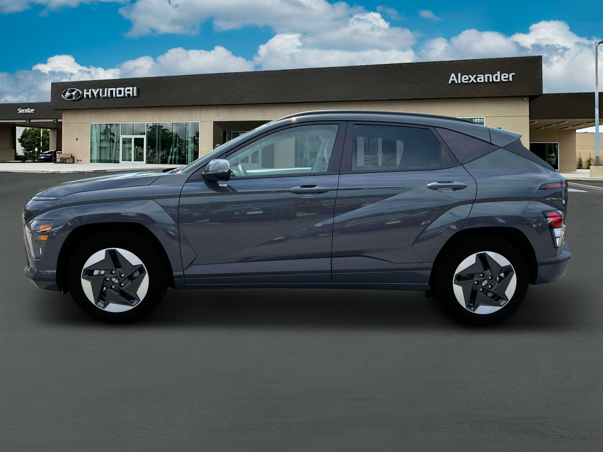 New 2025 Hyundai Kona SEL FWD image 3