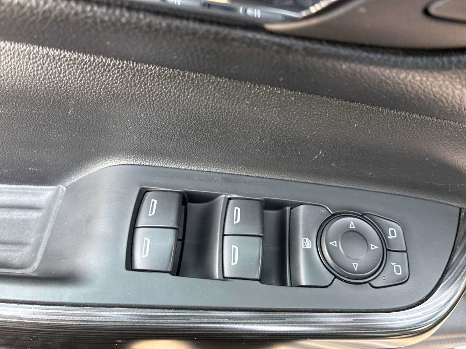 Used 2018 GMC Acadia SLT AWD/4WD image 15