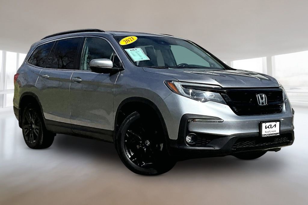 Used 2021 Honda Pilot Special Edition image 3