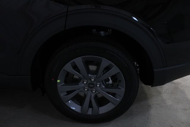 New 2026 Ford Explorer Active w/ Active Comfort Package AWD/4WD image 29
