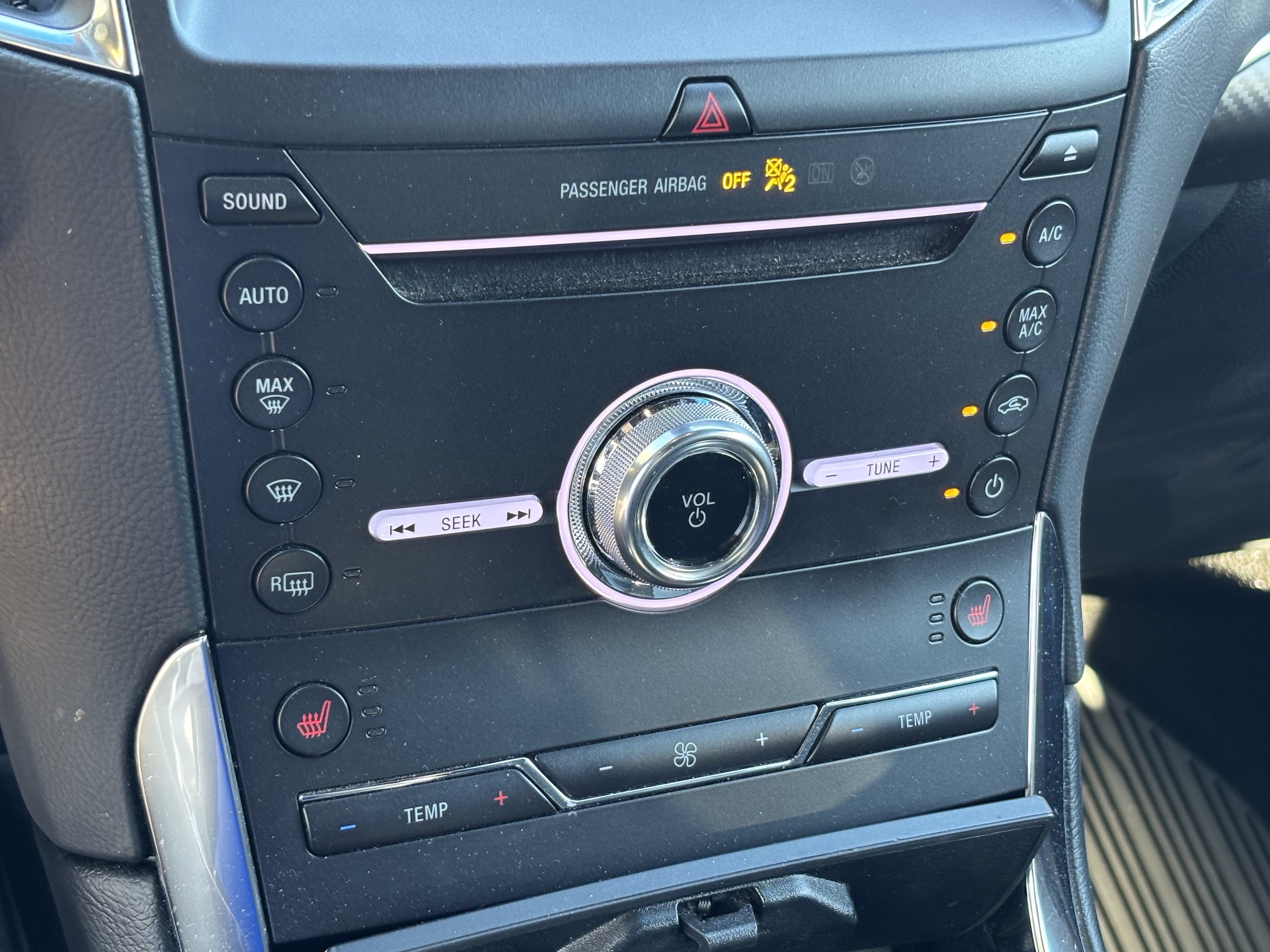 Used 2019 Ford Edge ST w/ Convenience Package AWD/4WD image 29