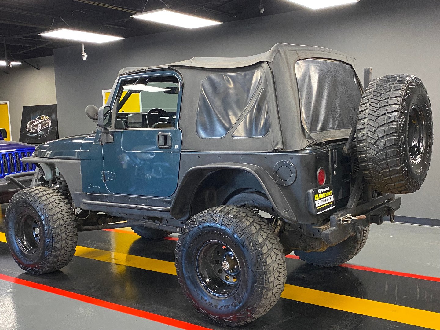 Used 2005 Jeep Wrangler Sport w/ 30" Tire & Wheel Group AWD/4WD image 4