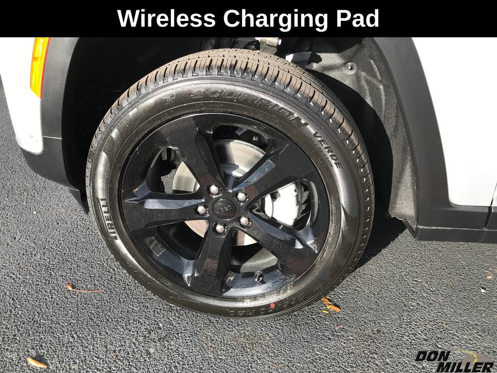 New 2025 Jeep Grand Cherokee Limited w/ Luxury Tech Group II image 9