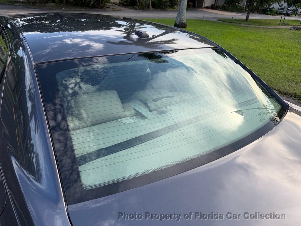 Used 2013 Chrysler 300 C RWD image 26