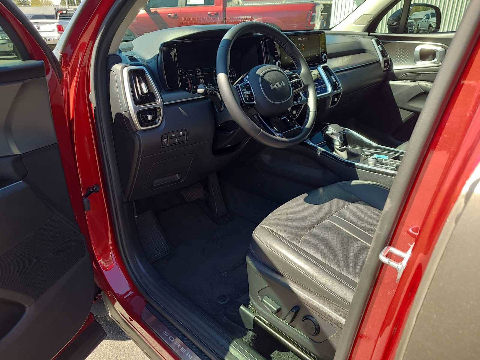 Used 2022 Kia Sorento SX image 10
