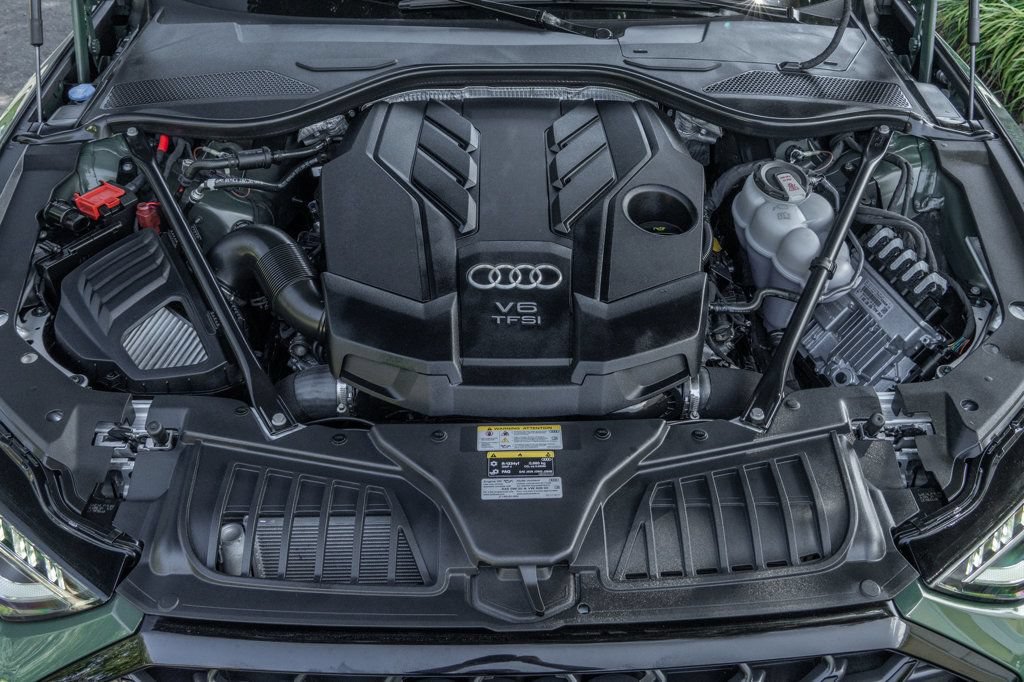 Used 2024 Audi A8 L 3.0T AWD/4WD image 30