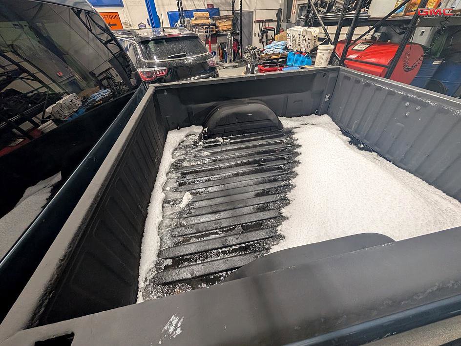 Used 2006 GMC Sierra 1500 SLE w/ Onstar Plus Package image 32