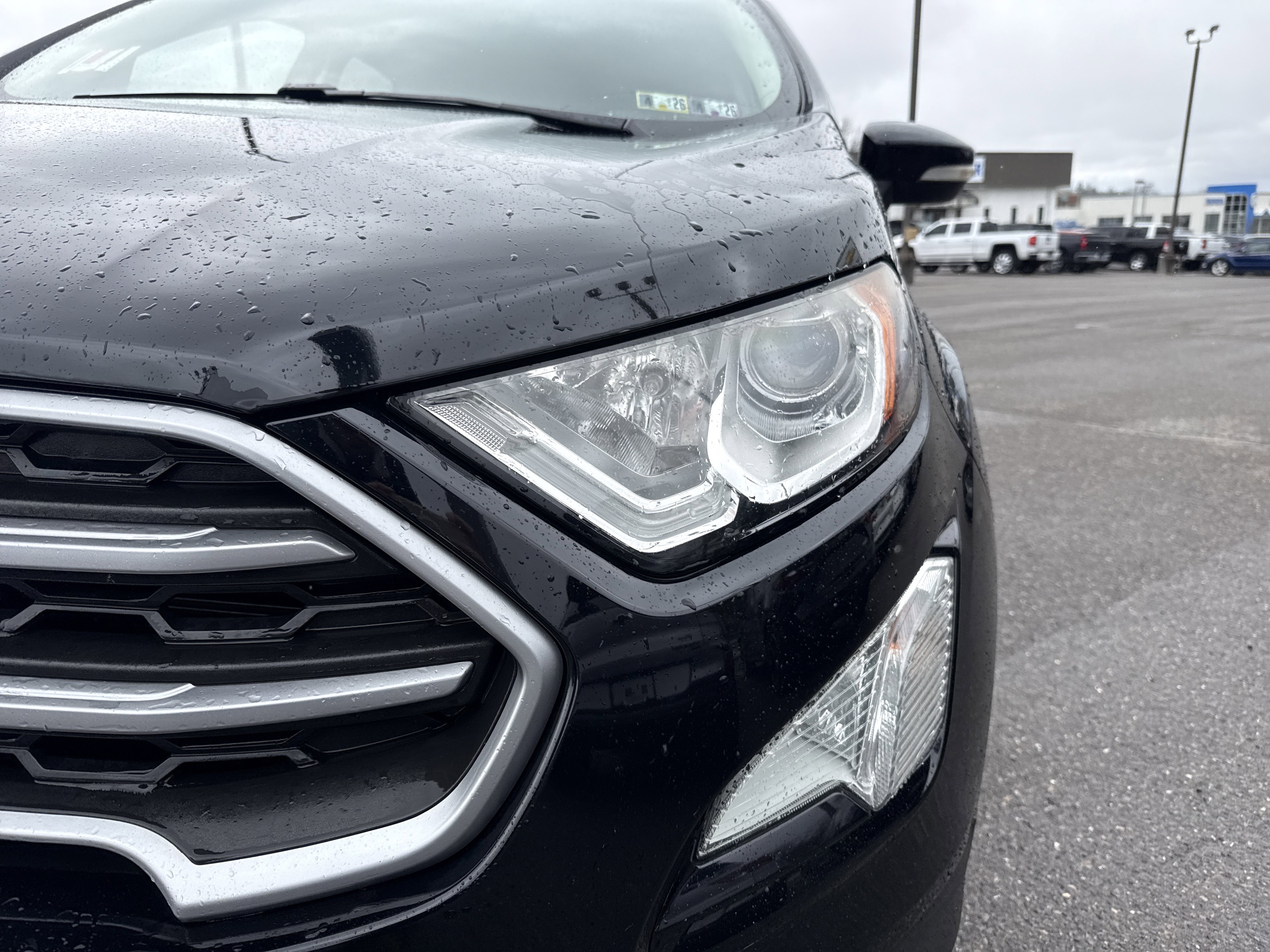 Used 2021 Ford EcoSport SE image 9