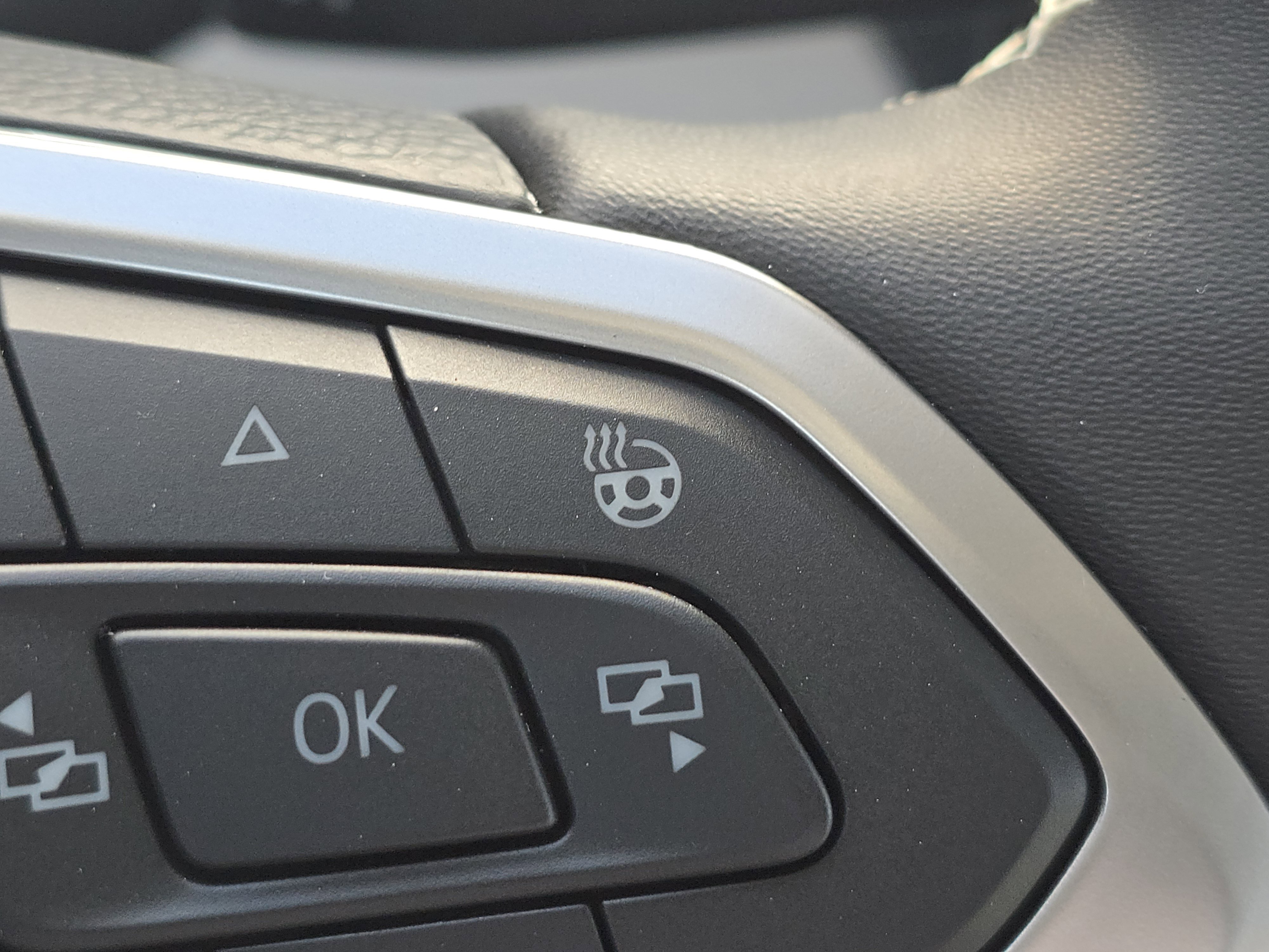 New 2026 Volkswagen Taos S image 26