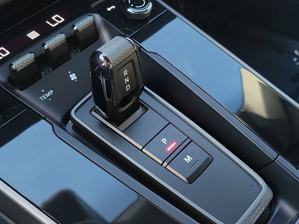 Certified 2024 Porsche 911 Targa 4S image 32