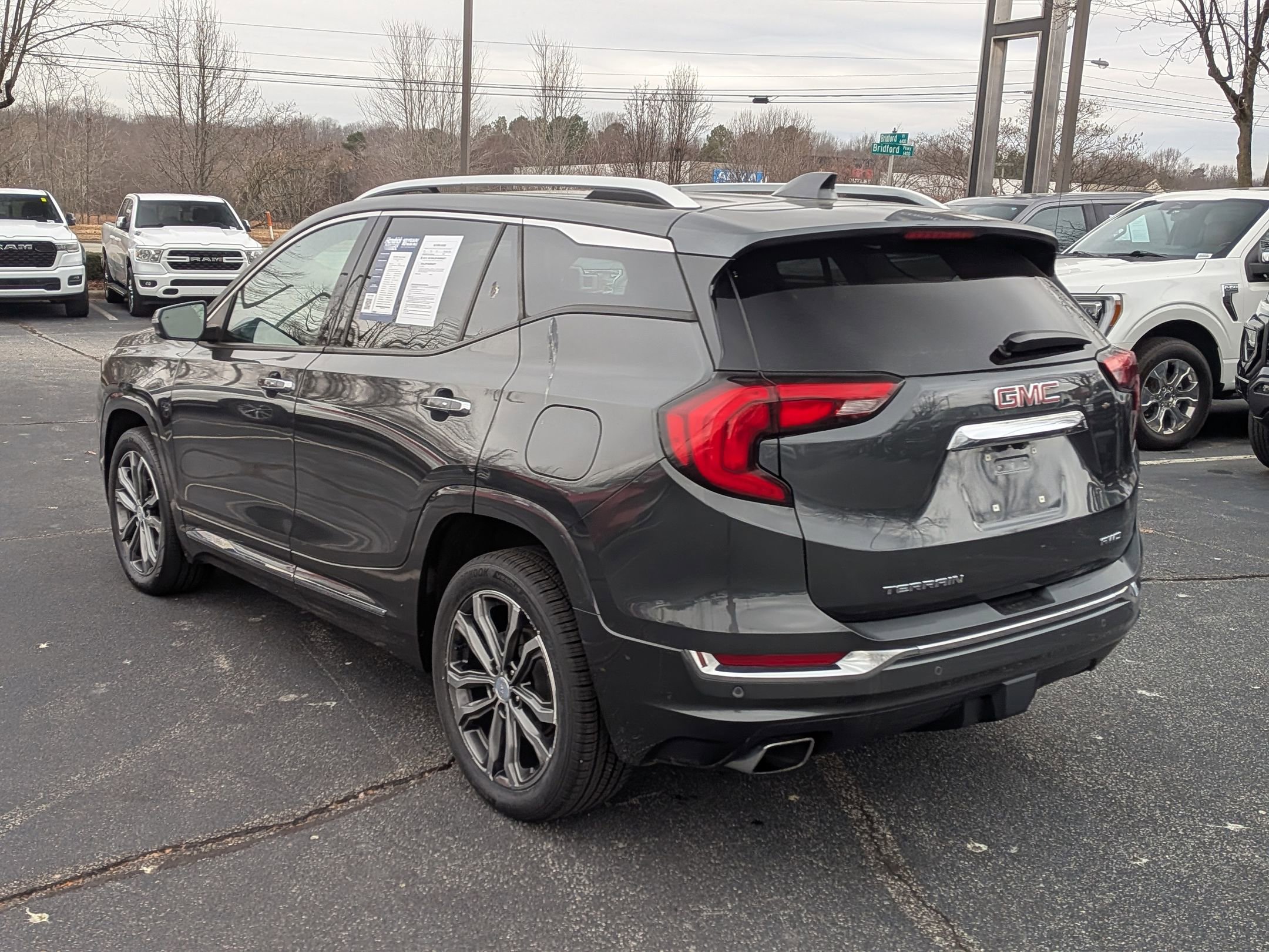 Certified 2020 GMC Terrain Denali w/ Denali Premium Package image 7