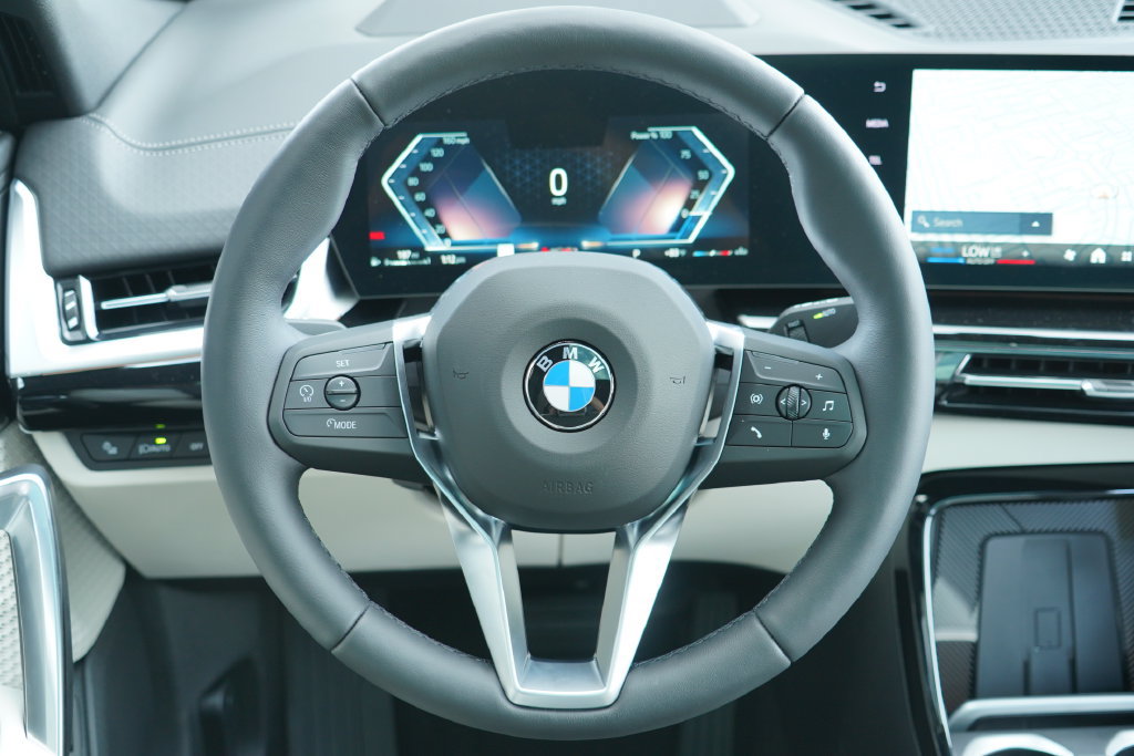 New 2027 BMW X2 xDrive28i AWD/4WD image 21