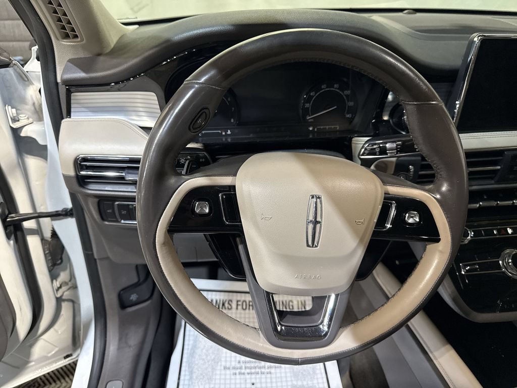Used 2020 Lincoln Corsair FWD image 11