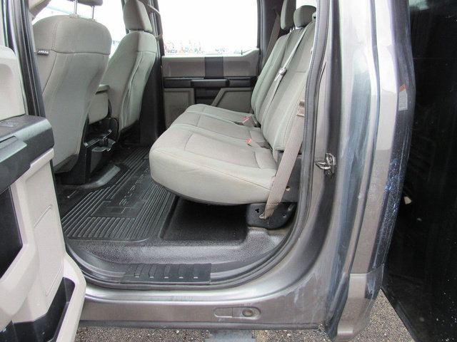Used 2018 Ford F550 2WD Crew Cab Super Duty image 35