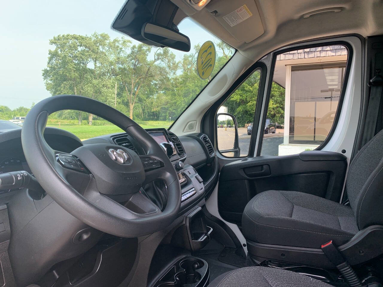 Used 2023 RAM ProMaster 2500 image 18