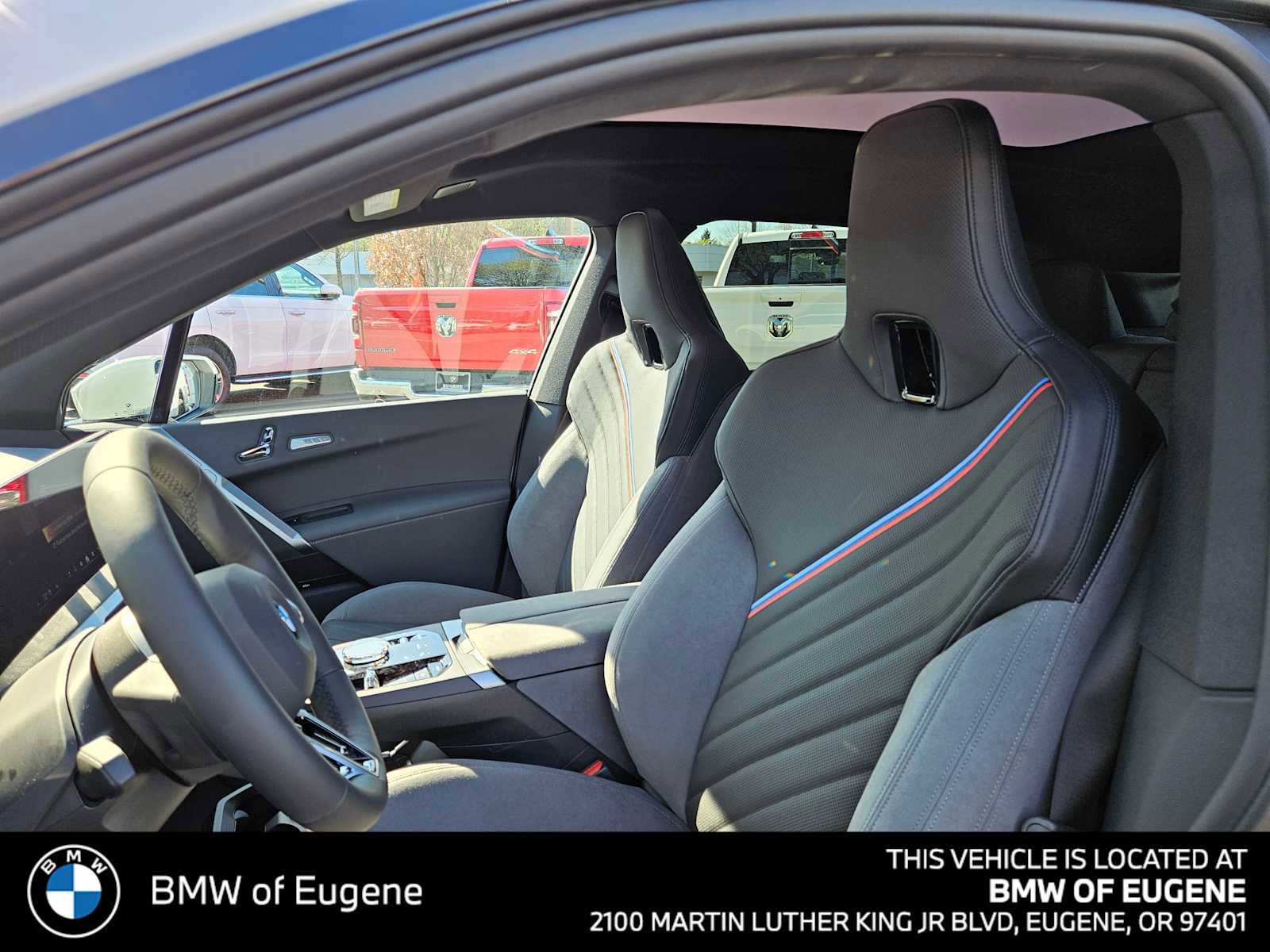 New 2026 BMW iX xDrive45 w/ M Sport Package image 25