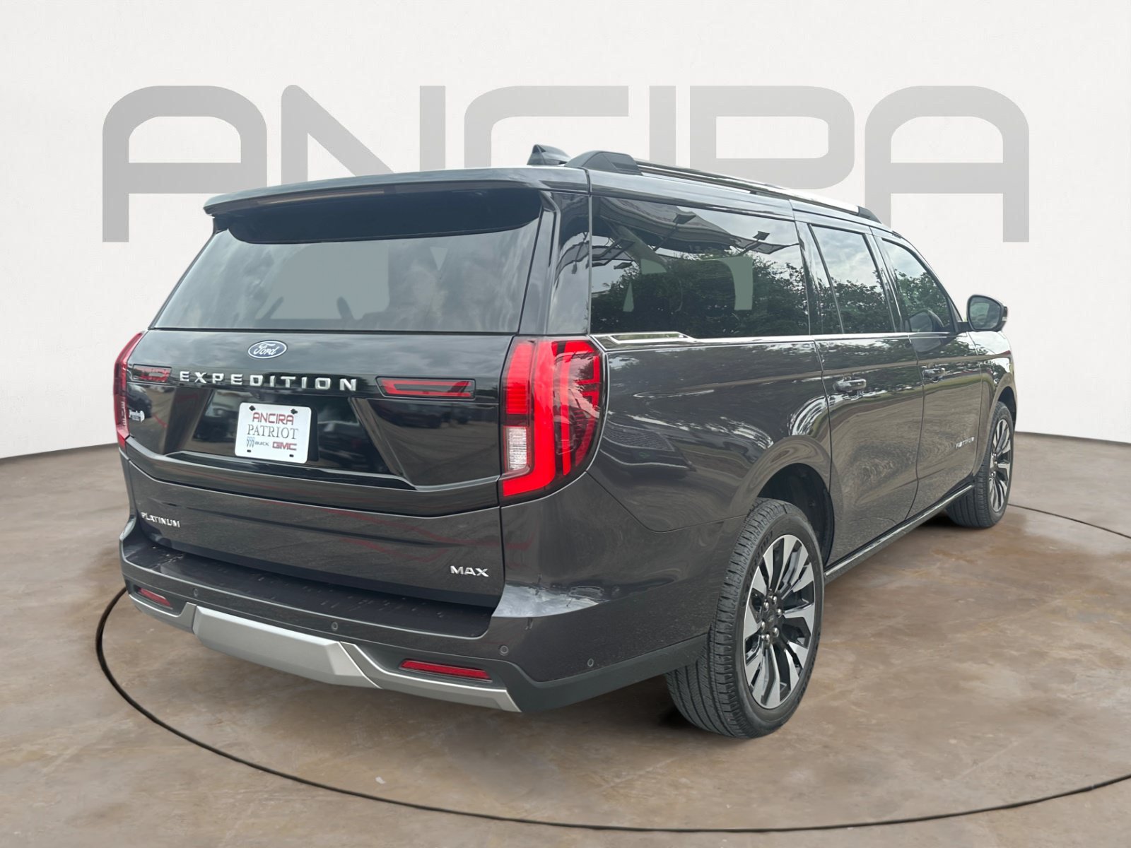 Used 2025 Ford Expedition Max Platinum w/ Driver's Package AWD/4WD image 10