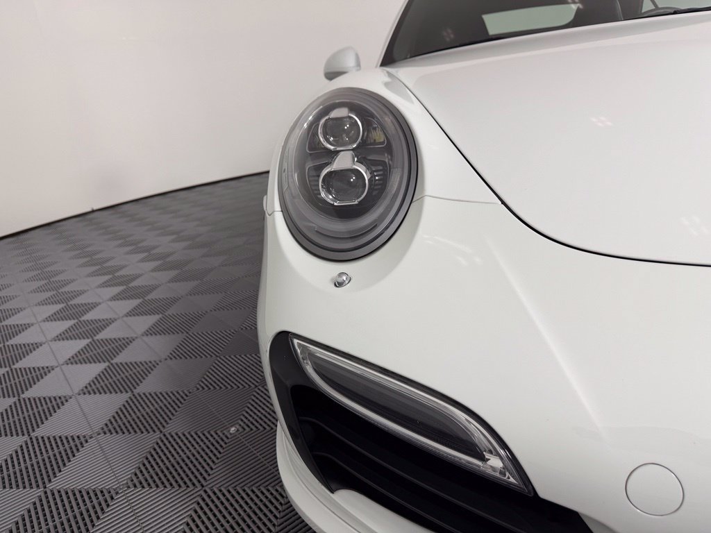Certified 2014 Porsche 911 Turbo S AWD/4WD image 10