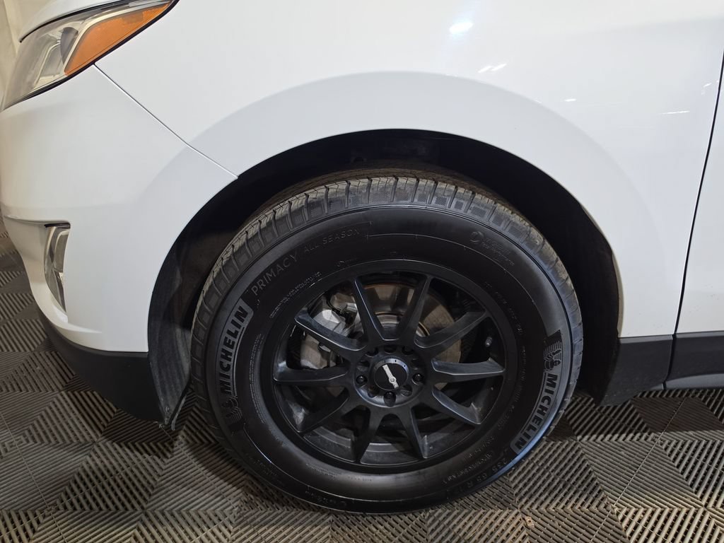 Used 2020 Chevrolet Equinox LS w/ LPO, Roadside Safety Package AWD/4WD image 18