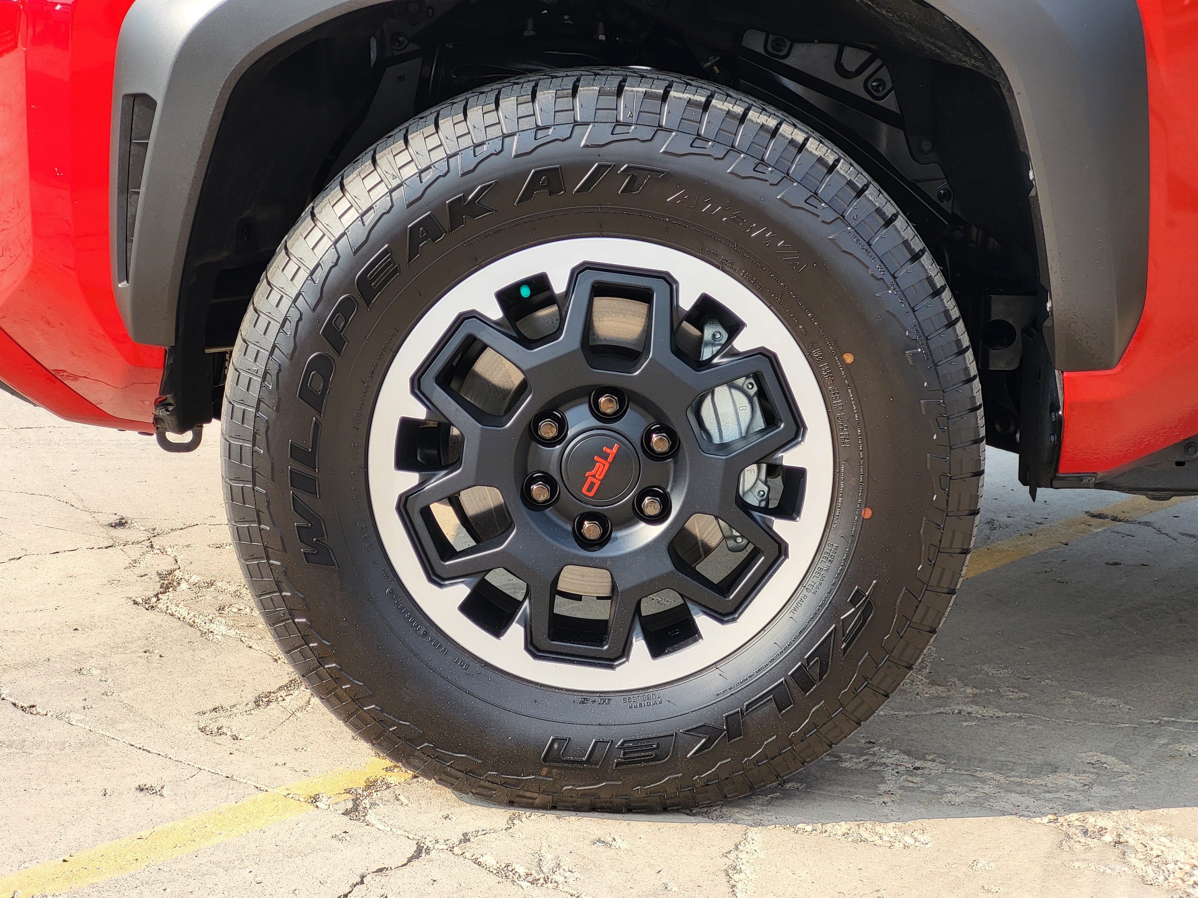 Certified 2026 Toyota 4Runner TRD Off-Road Premium AWD/4WD image 8