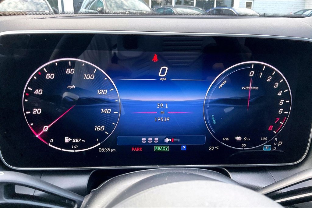 Certified 2025 Mercedes-Benz GLC 350e 4MATIC image 20