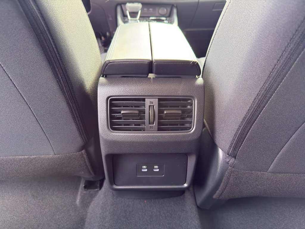 New 2026 Nissan Rogue SV AWD/4WD image 31