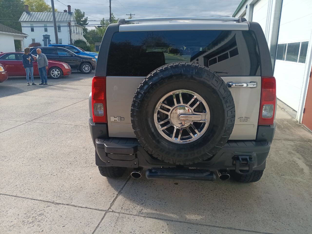 Used 2007 HUMMER H3 image 4