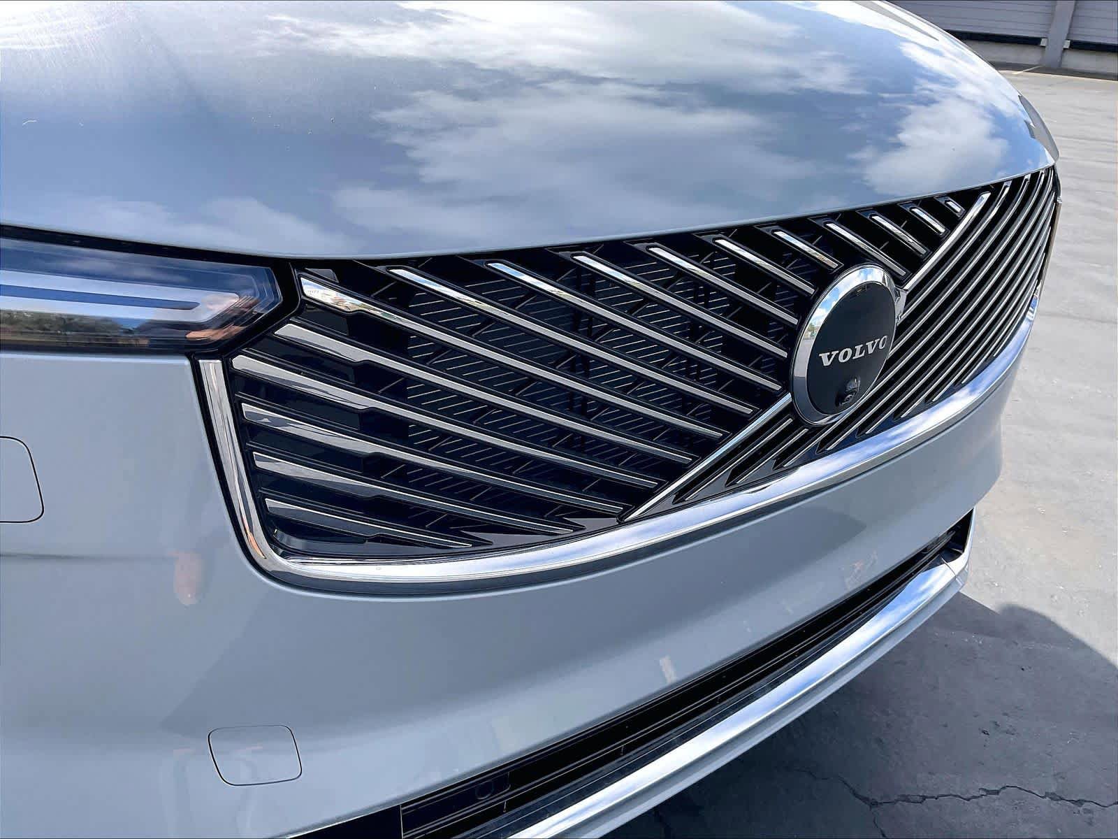 New 2026 Volvo XC90 T8 Ultra w/ Protection Package Premier AWD/4WD image 34