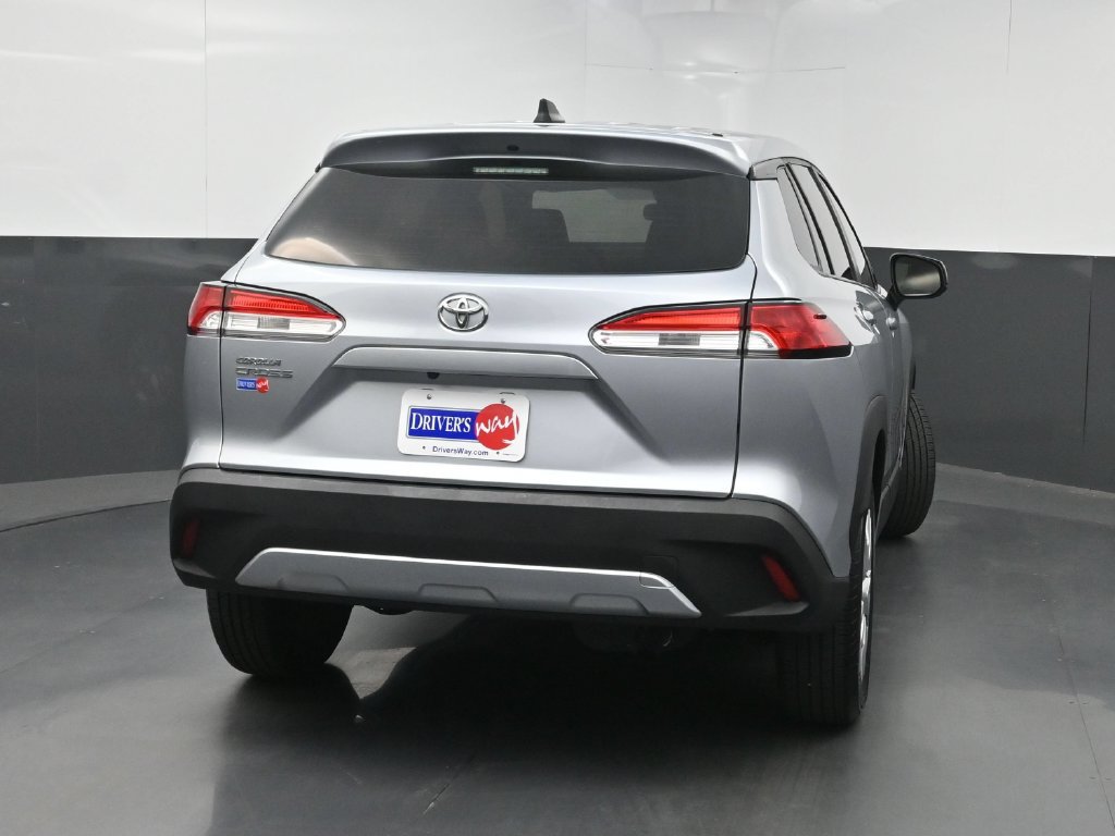 Used 2022 Toyota Corolla Cross L FWD image 39