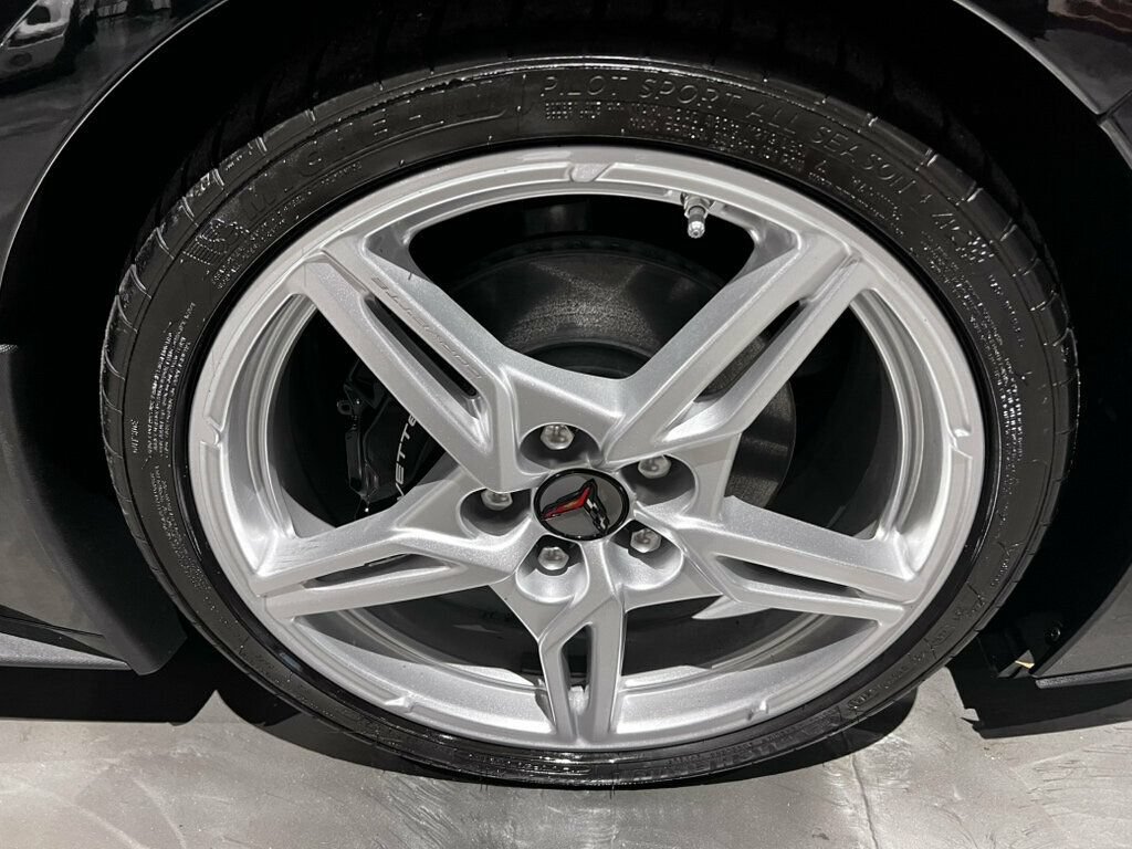 Used 2023 Chevrolet Corvette Stingray Preferred Conv w/ 2LT RWD image 25