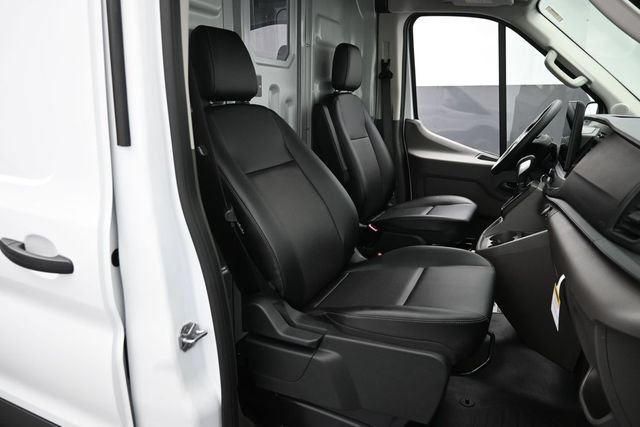 New 2026 Ford Transit 250 148 Medium Roof RWD image 36
