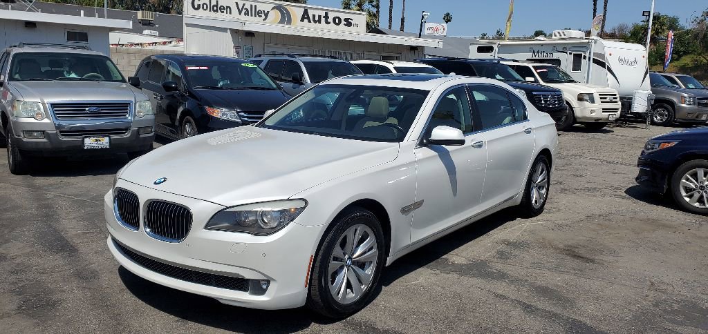 Used 2012 BMW 740Li image 1