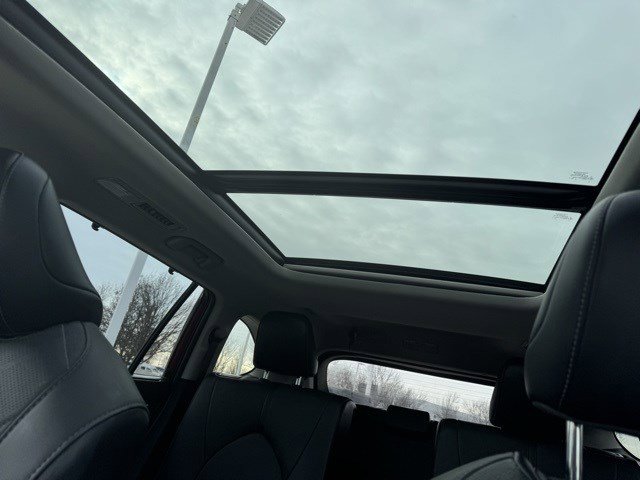 Used 2021 Toyota Highlander Platinum image 20