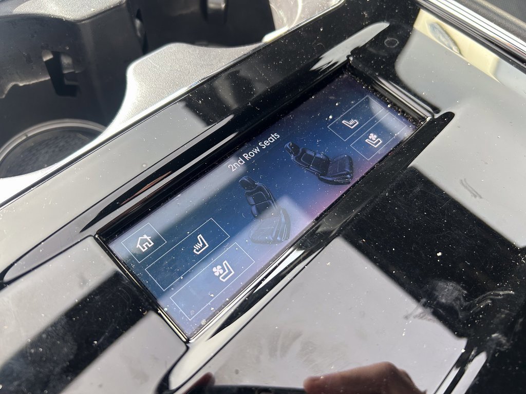 Used 2023 Lincoln Navigator Reserve image 35