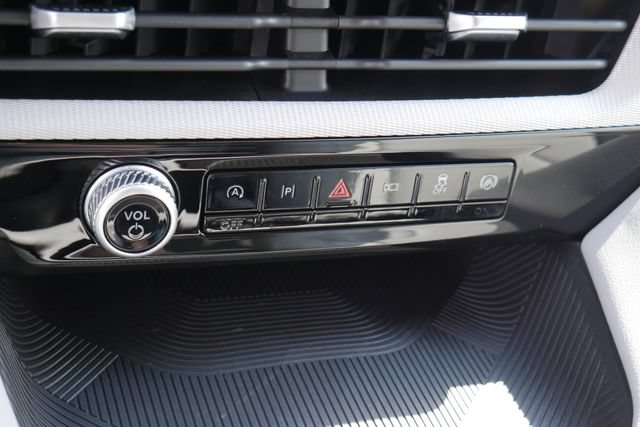 New 2026 Ford Explorer Active w/ Active Comfort Package AWD/4WD image 22