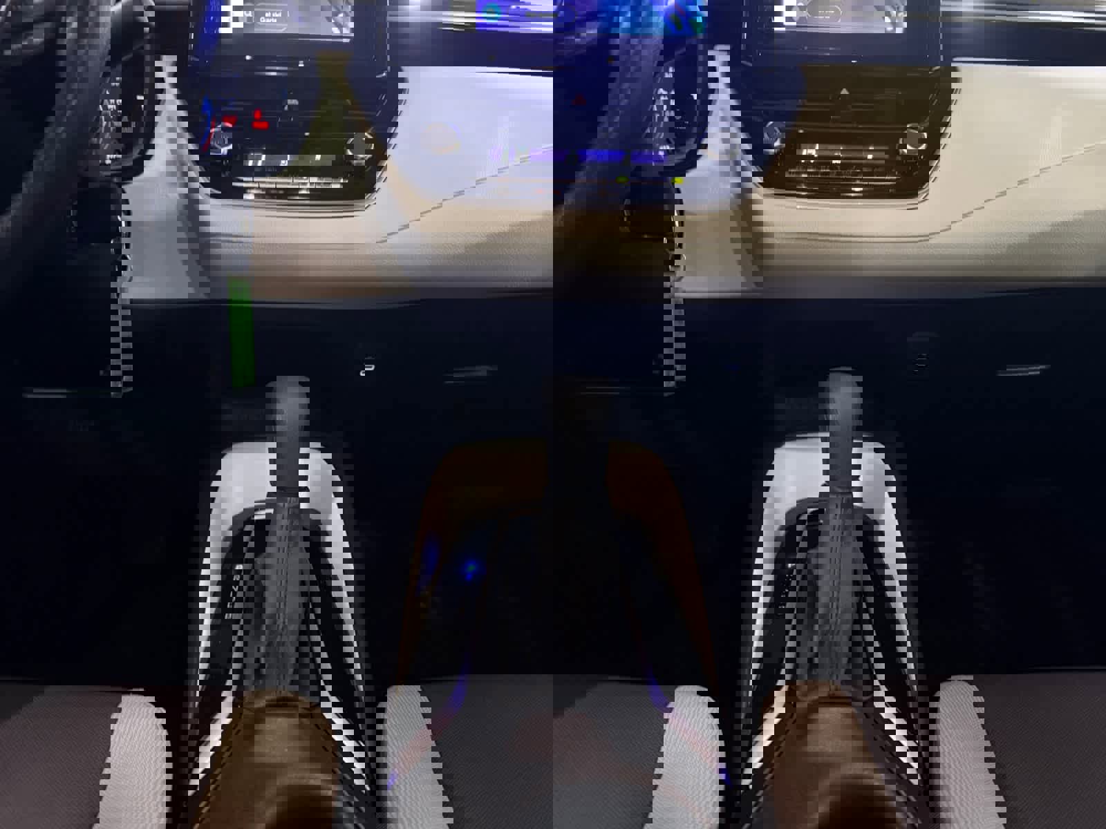 Used 2026 Toyota Corolla LE image 15