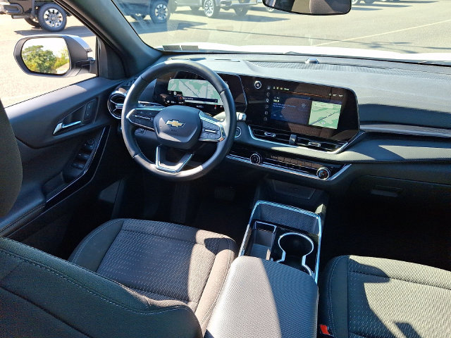 Used 2025 Chevrolet Equinox LT AWD/4WD image 15