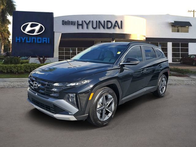 Certified 2025 Hyundai Tucson SEL FWD image 3