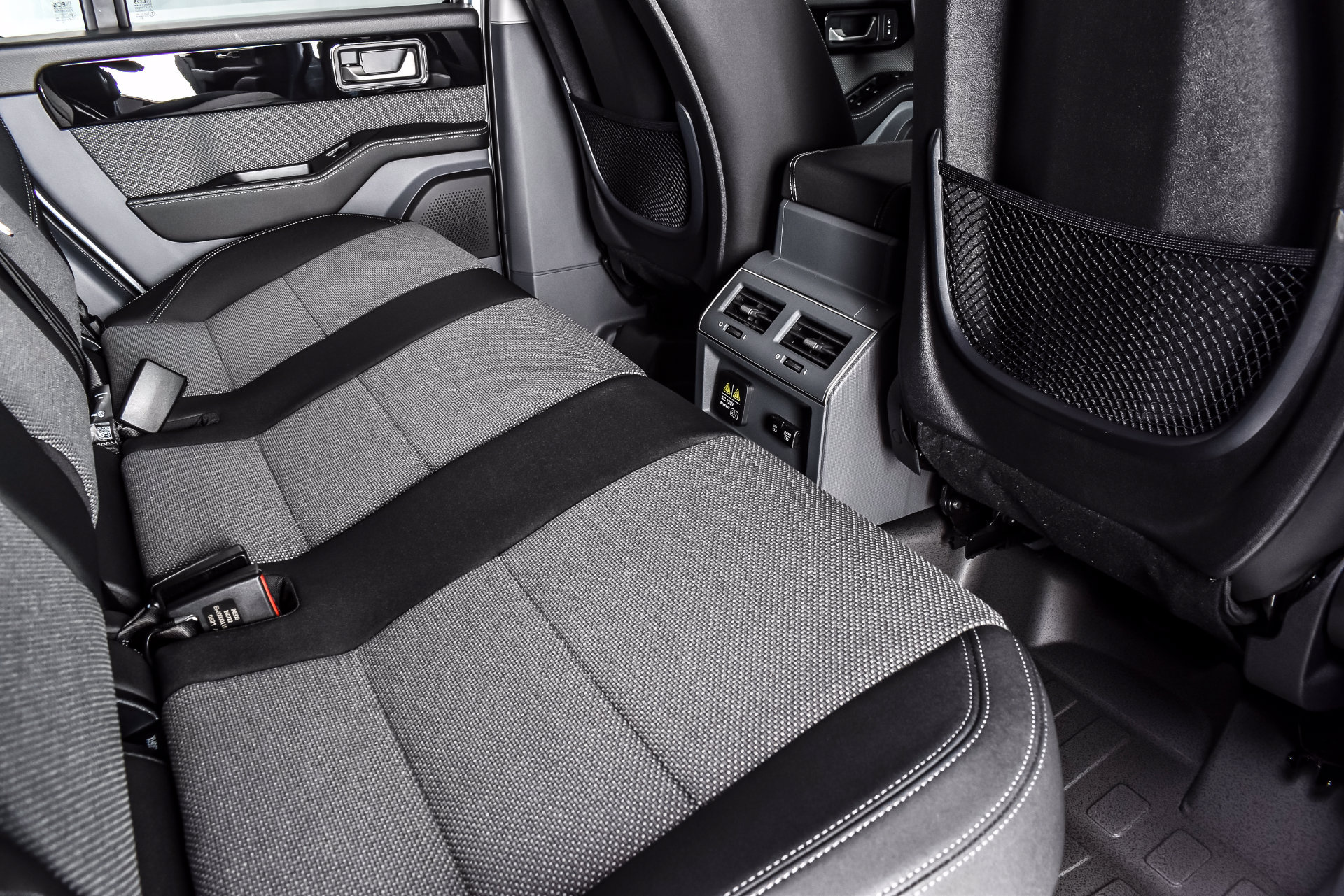 New 2026 INEOS Grenadier Station Wagon AWD/4WD image 18