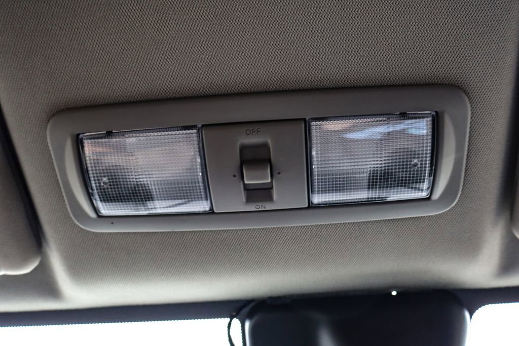 Used 2022 Nissan Frontier S image 29