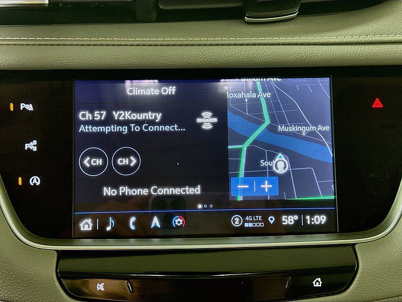 Used 2025 Cadillac XT5 Premium Luxury w/ Technology Package AWD/4WD image 15