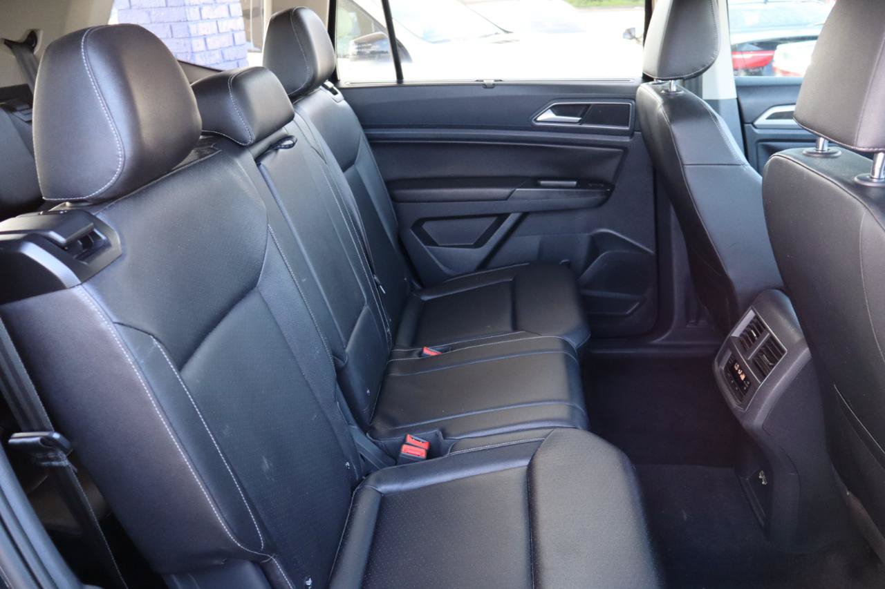 Used 2018 Volkswagen Atlas SEL FWD image 19