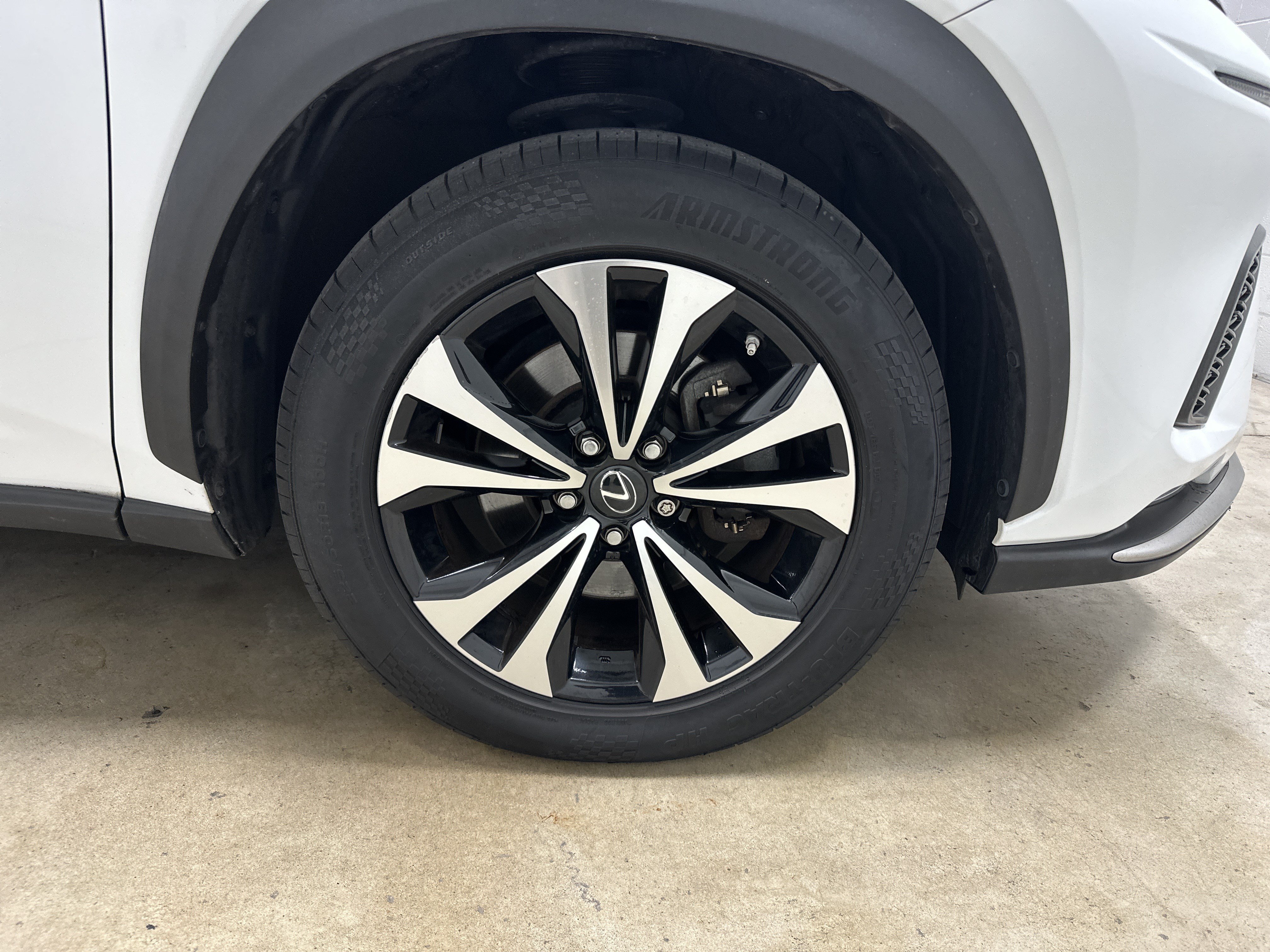 Used 2019 Lexus NX 300 F Sport w/ F Sport Comfort Package AWD/4WD image 15